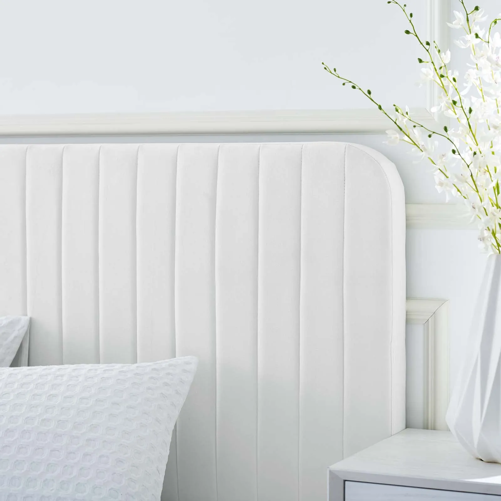 Celine Channel Tufted Performance Velvet Queen Platform Bed White MOD-6334-WHI